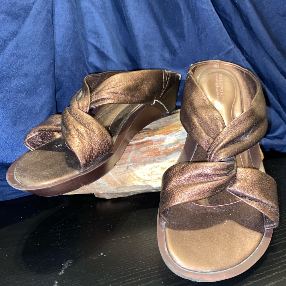 ROCKPORT SLIDE TWIST SANDALS